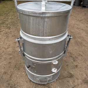 DB3019A1-16AC-4718-BDCD-9232F5E04E6C 1 105 c